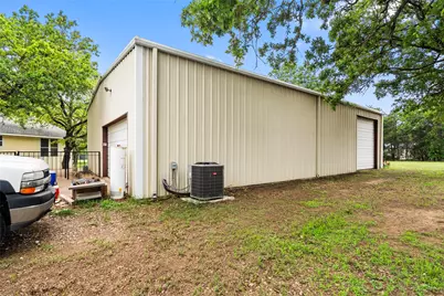 1389 Highway 290 E, Elgin, TX 78621 - Photo 39