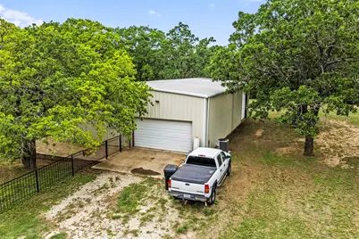 1389 Highway 290 E, Elgin, TX 78621 - Photo 11