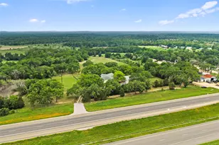 1389 Hwy 290 E, Elgin, TX 78621 - Photo 13