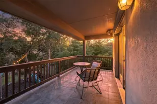 220 Clubhouse Dr, Lakeway, TX 78734 - Photo 21