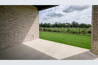246 Melody Road, Lockhart, TX 78644 - Photo 17