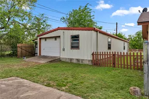 217 Corder Ln, Burnet, TX 78611 - Photo 37