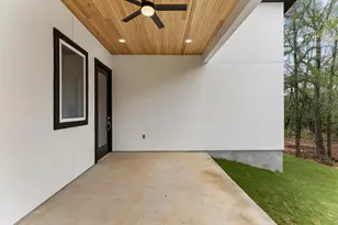 114 Heleakala Dr, Bastrop, TX 78602 - Photo 35
