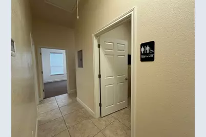 209 12th Street #207, Pflugerville, TX 78660 - Photo 5