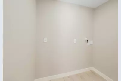 1104 Kimbro Street, Taylor, TX 76574 - Photo 17