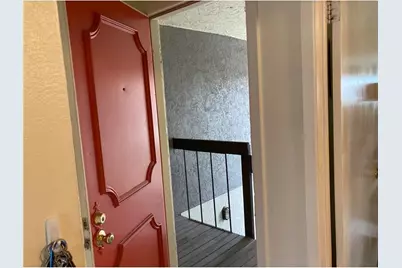 806 W 24th Street #324, Austin, TX 78705 - Photo 21