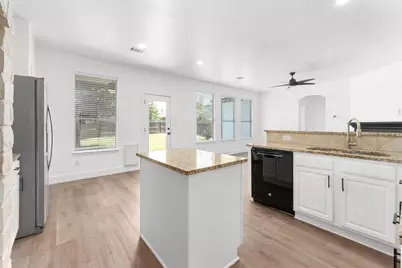 11124 Silo Valley Drive, Austin, TX 78754 - Photo 9