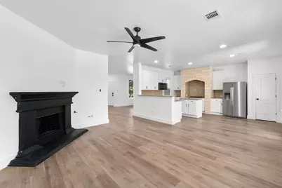 11124 Silo Valley Drive, Austin, TX 78754 - Photo 5