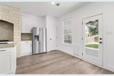 11124 Silo Valley Drive, Austin, TX 78754 - Photo 13