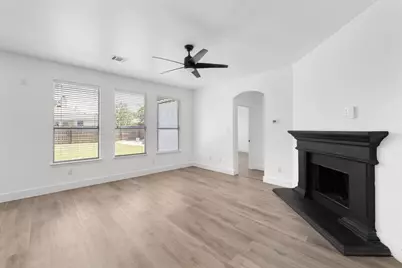 11124 Silo Valley Drive, Austin, TX 78754 - Photo 5