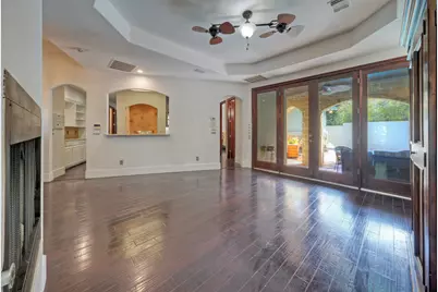 408 Hazeltine Drive, Lakeway, TX 78734 - Photo 9