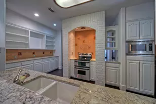 408 Hazeltine Dr, Lakeway, TX 78734 - Photo 13