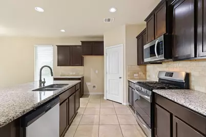 1900 Alvarado Drive, Round Rock, TX 78664 - Photo 15