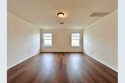 102 Adame Lane, Hutto, TX 78634 - Photo 5