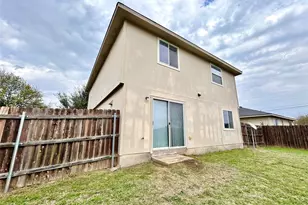 102 Adame Ln, Hutto, TX 78634 - Photo 35