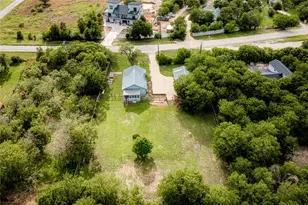 372 Old Lockhart Rd, Lockhart, TX 78644 - Photo 37