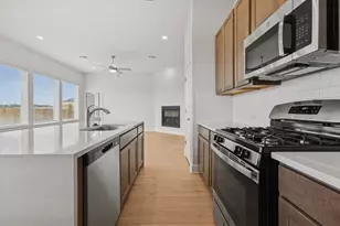 272 Pine Bark Dr, Buda, TX 78610 - Photo 9