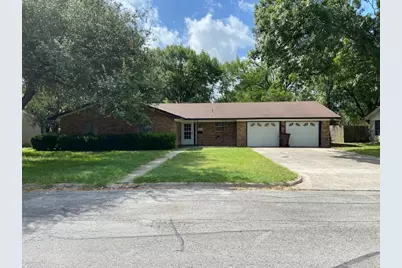 806 Merritt Drive, Lockhart, TX 78644 - Photo 1