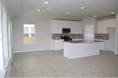 208 Shugart Street, San Marcos, TX 78666 - Photo 7