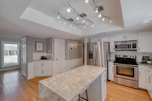 1007 Bluff Dr, Round Rock, TX 78681 - Photo 13