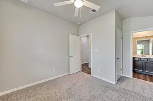2945 Mill Run Bnd, Round Rock, TX 78665 - Photo 5