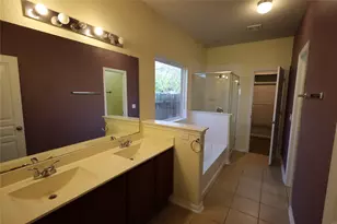 5032 Irvine Ln, Del Valle, TX 78617 - Photo 23