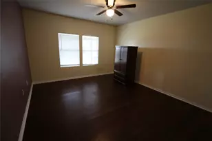 5032 Irvine Ln, Del Valle, TX 78617 - Photo 17