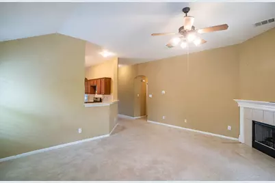 105 Remington Run, Bastrop, TX 78602 - Photo 17