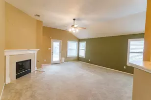 105 Remington Run, Bastrop, TX 78602 - Photo 13