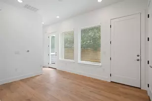 2004 Maxwell Ln, Austin, TX 78741 - Photo 5