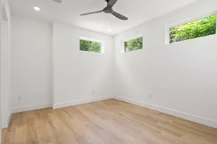 2004 Maxwell Ln, Austin, TX 78741 - Photo 13