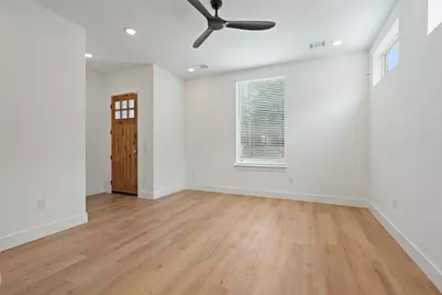 2004 Maxwell Lane, Austin, TX 78741 - Photo 3