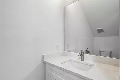 2004 Maxwell Lane, Austin, TX 78741 - Photo 27