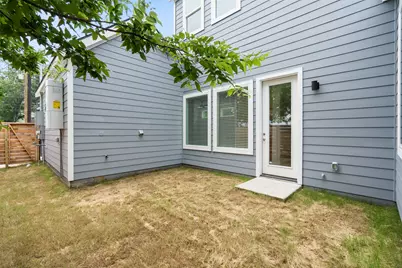 2004 Maxwell Lane, Austin, TX 78741 - Photo 19