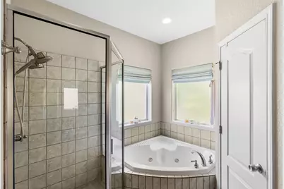 521 Lucy Lane, Horseshoe Bay, TX 78657 - Photo 25