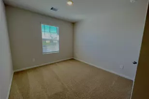 314 Addison Pl, Lockhart, TX 78644 - Photo 9