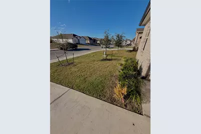 314 Addison Place, Lockhart, TX 78644 - Photo 5