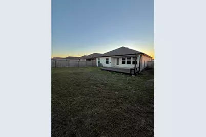 314 Addison Place, Lockhart, TX 78644 - Photo 7