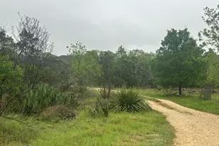 500 Owl Hollow Rd, San Marcos, TX 78666 - Photo 25