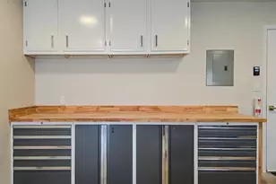 509 Blackberry Dr, Austin, TX 78745 - Photo 21