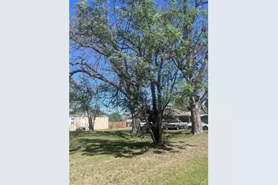 Tbd SE 2nd Street, Smithville, TX 78957 - Photo 5