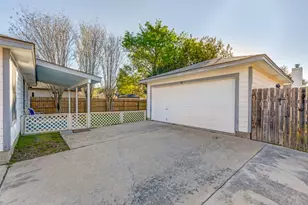 272 Tobin Dr, Buda, TX 78610 - Photo 25