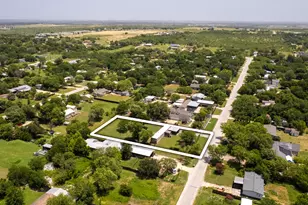 1840 Pine St, San Marcos, TX 78666 - Photo 27