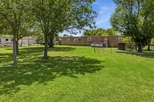 1840 Pine St, San Marcos, TX 78666 - Photo 25