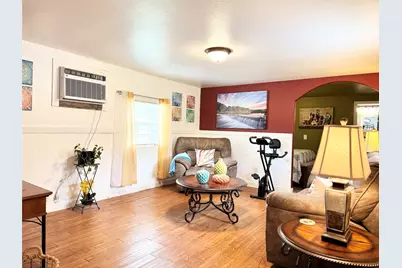1840 Pine Street, San Marcos, TX 78666 - Photo 7