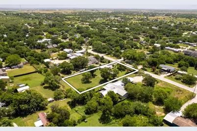 1840 Pine Street, San Marcos, TX 78666 - Photo 29