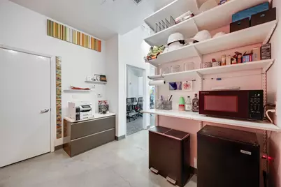 2401 E 6th Street #2018, Austin, TX 78702 - Photo 25