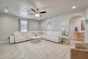 440 E Clark St, Bartlett, TX 76511 - Photo 5