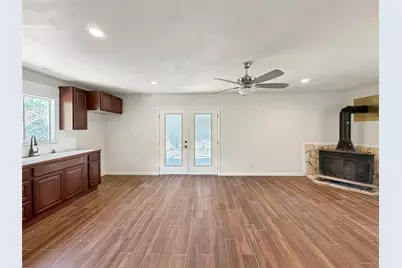 614 Red Oak Woods, Canyon Lake, TX 78133 - Photo 9