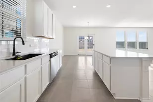 18501 Spotted Eagle Ln, Elgin, TX 78621 - Photo 5